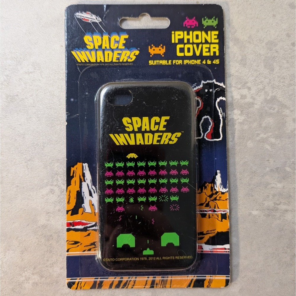 Space Invaders iPhone Cover For iPhone 4 And 4S Cute Retro Fun Taito Licensed